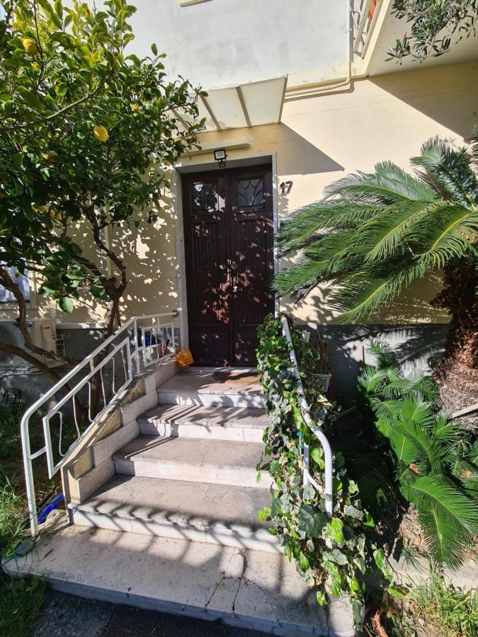 Varazze Seventeen Exterior photo